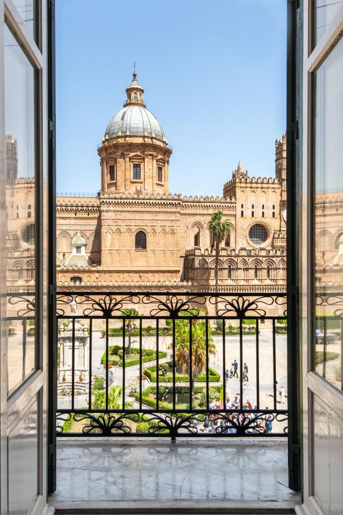 Cathedral View Apartments Palermo Exterior photo